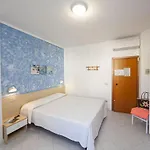 Aurora Hotel