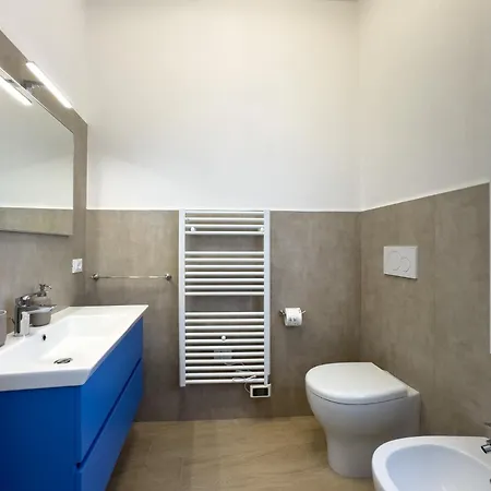 Aurora Hotell 2*