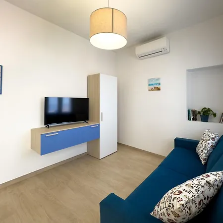 Hotell Aurora 2*