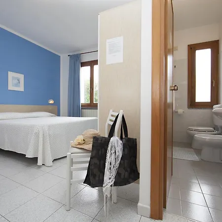Aurora Hotel 2*