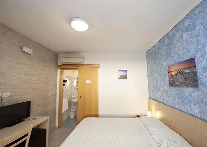 Aurora Otel Chiessi
